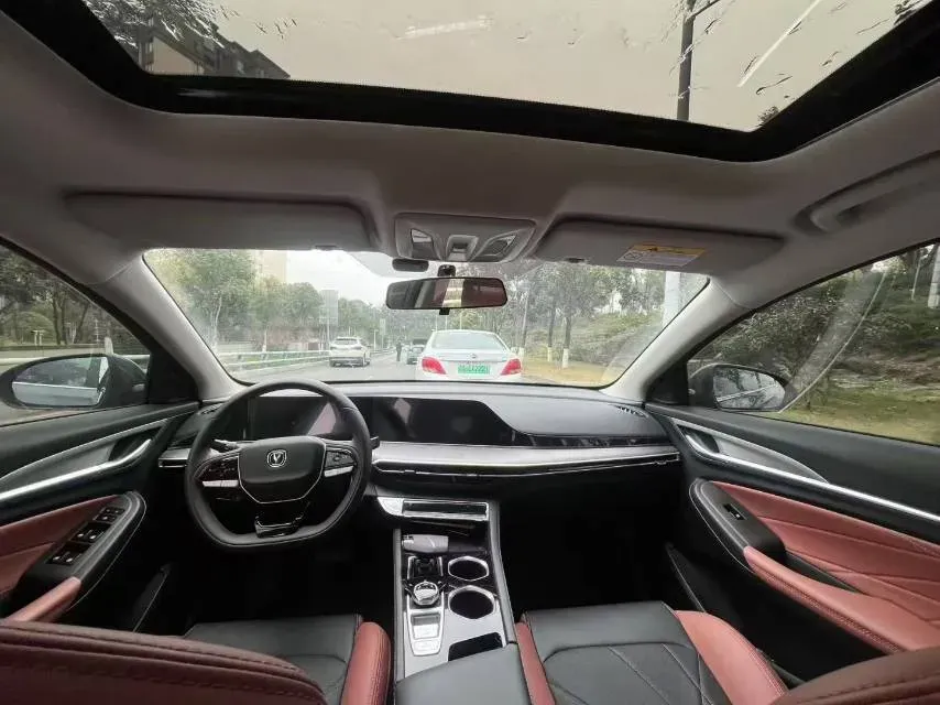 2025 ChangAn Eado 1.4T 160HP L4 7DCT,autocango,china used car exporter,china ev exporter,chinese used car exporter,chinese used ev exporter