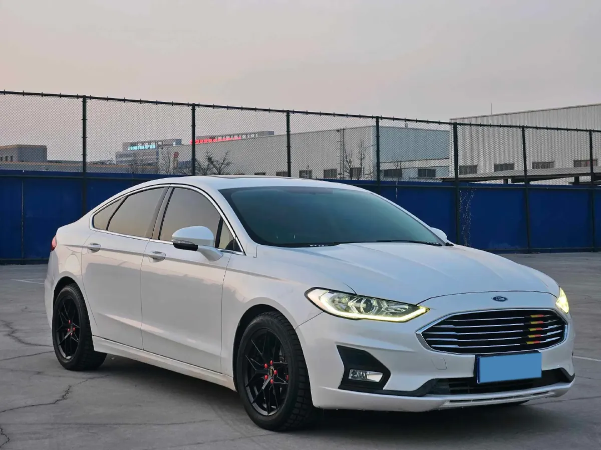 2020 Ford Mondeo 1.5T 182HP L4 6AT,autocango,china used car exporter,china ev exporter,chinese used car exporter,chinese used ev exporter