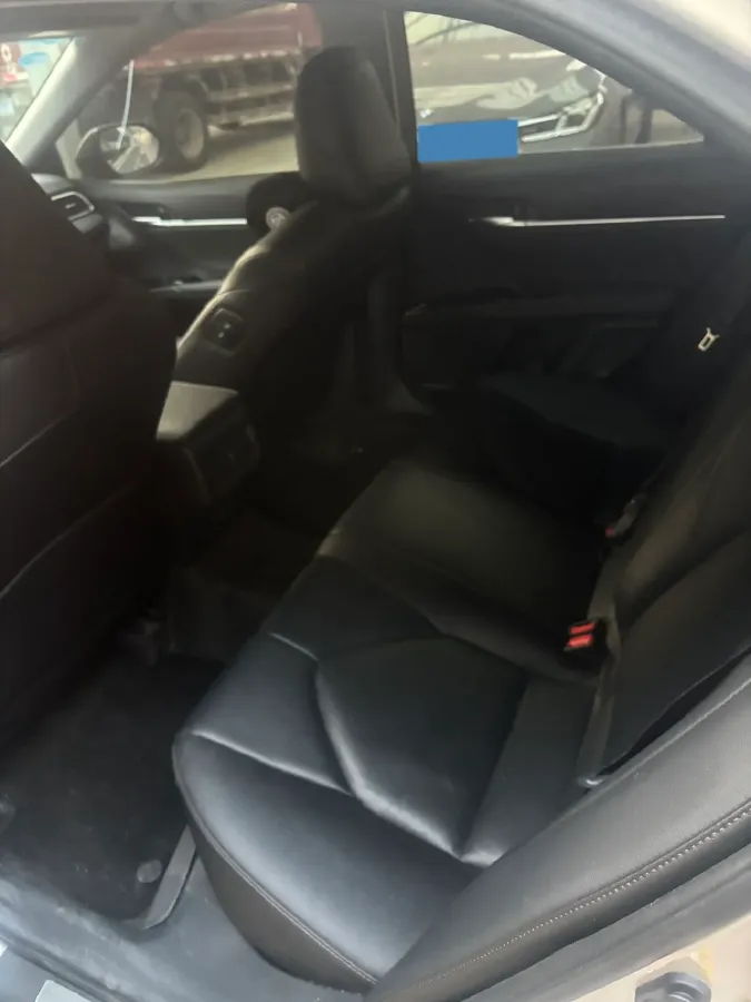 2018 Toyota Camry 2.0L 169HP L4 6AT,autocango,china used car exporter,china ev exporter,chinese used car exporter,chinese used ev exporter