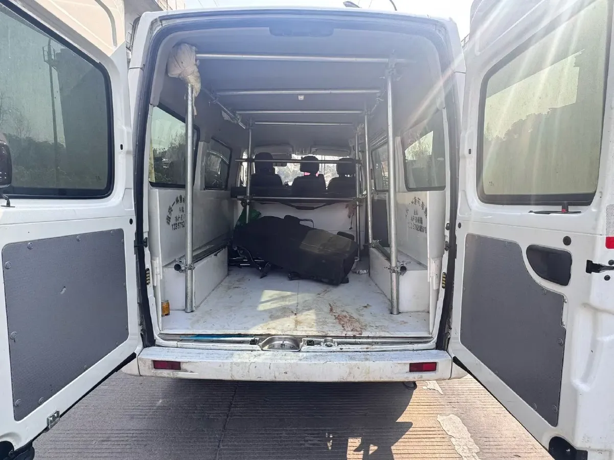 2023 DongFeng DFAC YuFeng 2.0T 136HP L4 6MT,autocango,china used car exporter,china ev exporter,chinese used car exporter,chinese used ev exporter