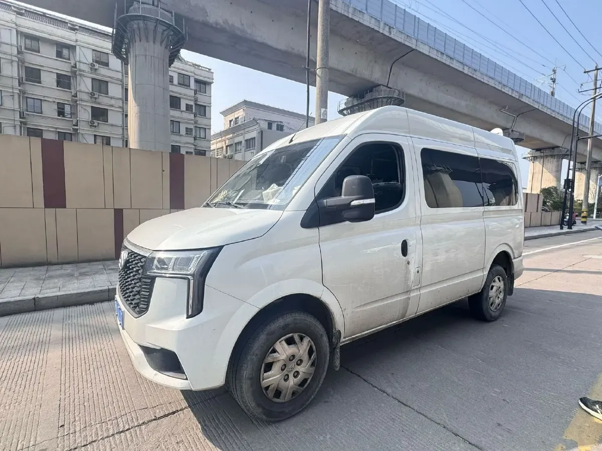 2023 DongFeng DFAC YuFeng 2.0T 136HP L4 6MT,autocango,china used car exporter,china ev exporter,chinese used car exporter,chinese used ev exporter
