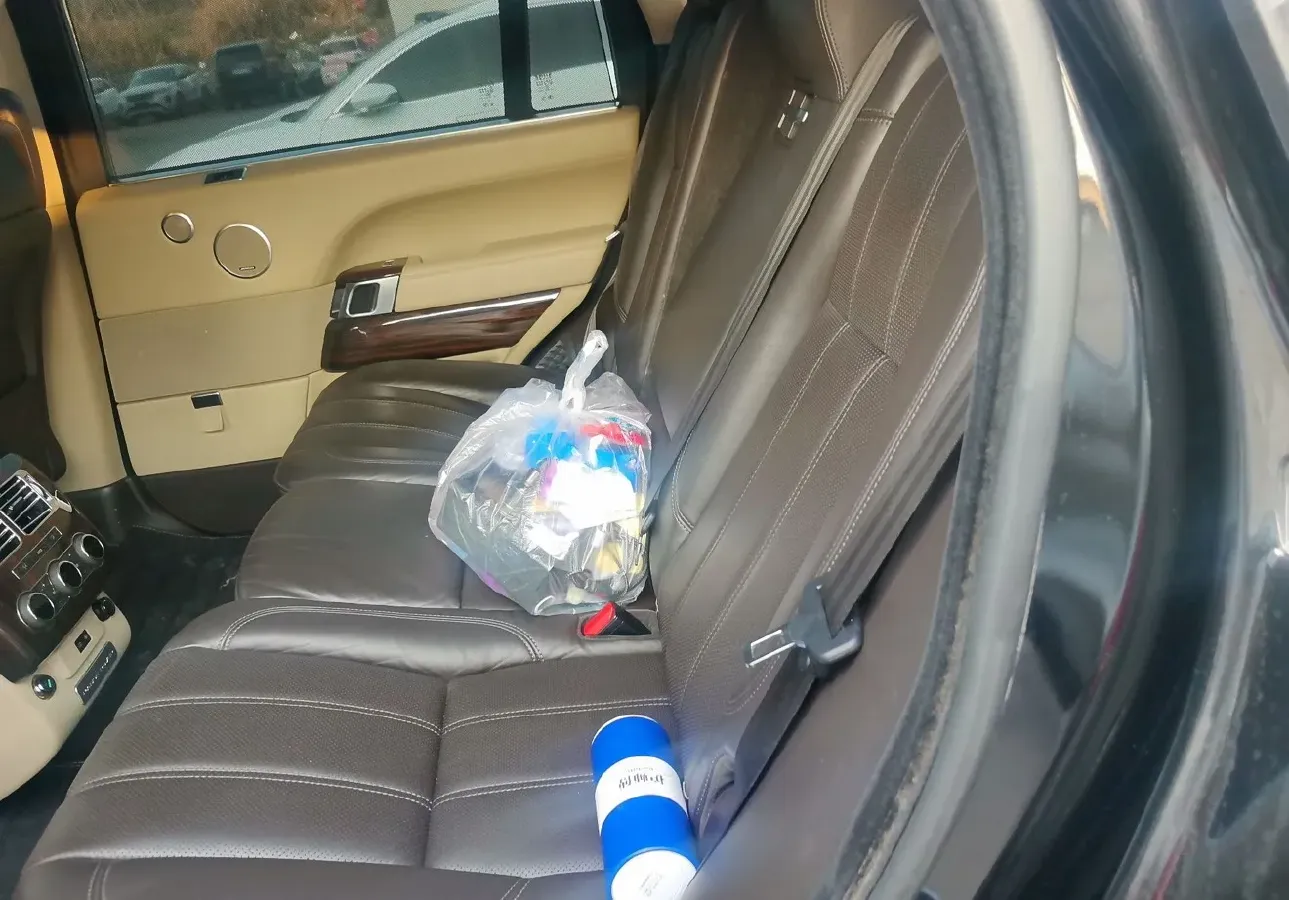 2018 Land Rover Range Rover 3.0T 381HP V6 8AT,autocango,china used car exporter,china ev exporter,chinese used car exporter,chinese used ev exporter