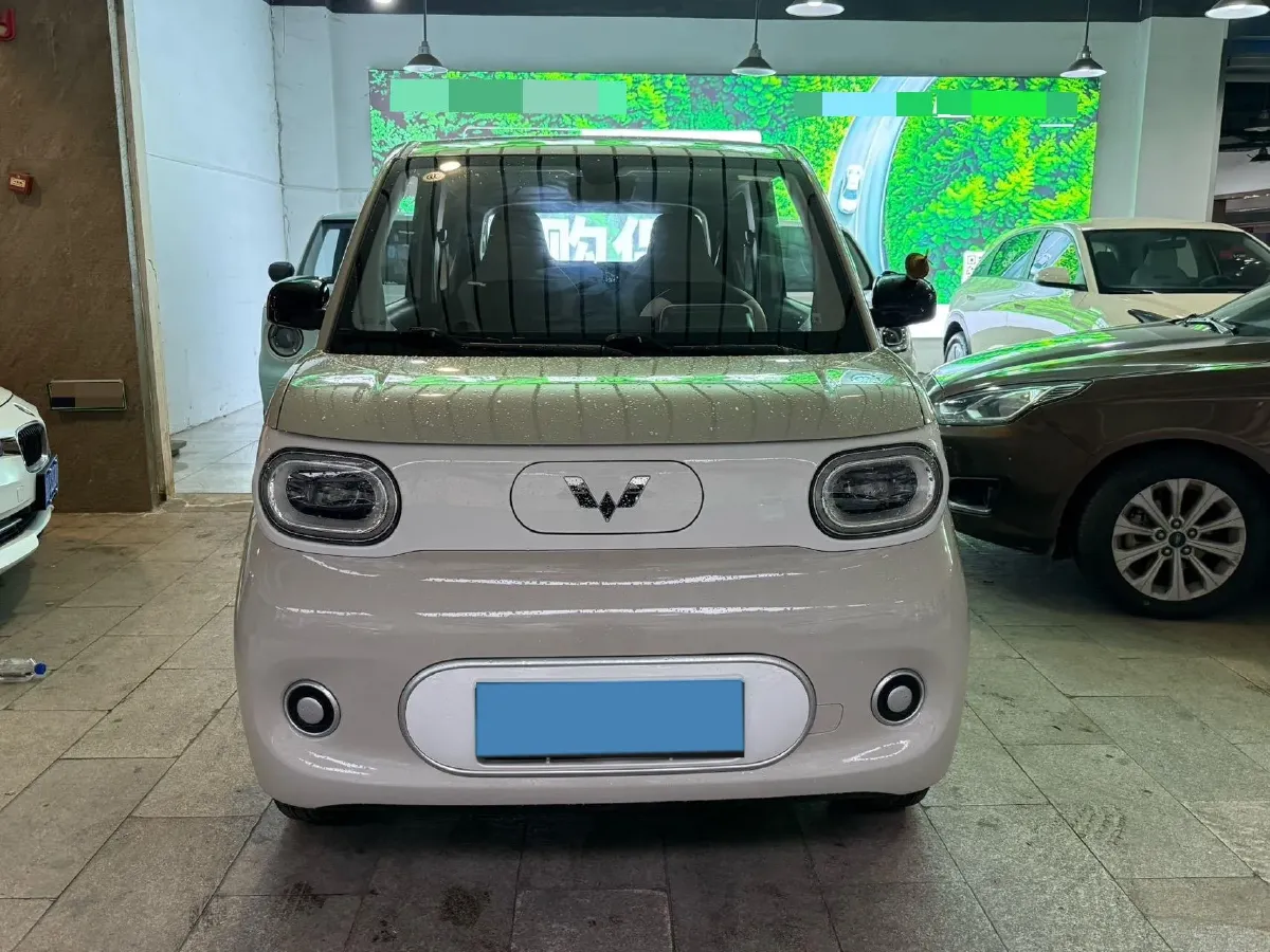 2024 WuLing HongGuang MINI EV BEV 17.3KWH,autocango,china used car exporter,china ev exporter,chinese used car exporter,chinese used ev exporter
