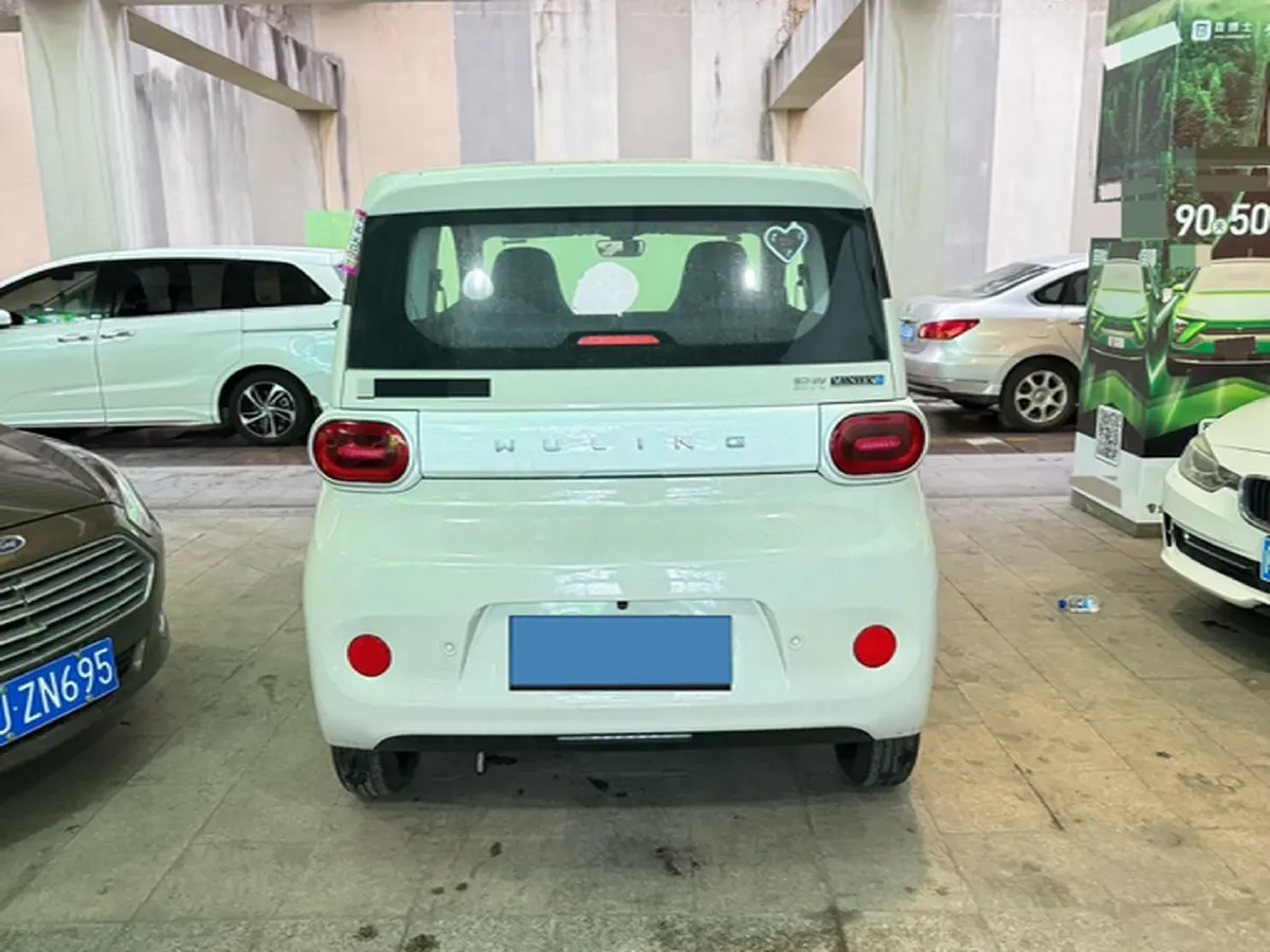 2024 WuLing HongGuang MINI EV BEV 17.3KWH,autocango,china used car exporter,china ev exporter,chinese used car exporter,chinese used ev exporter