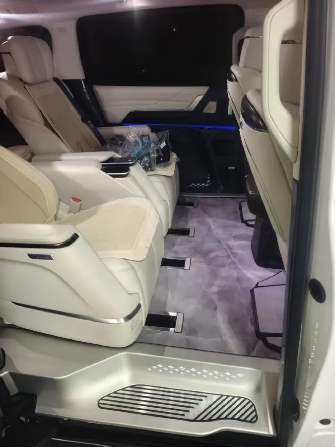 2023 Buick Century 2.0T 237HP L4 9AT,autocango,china used car exporter,china ev exporter,chinese used car exporter,chinese used ev exporter