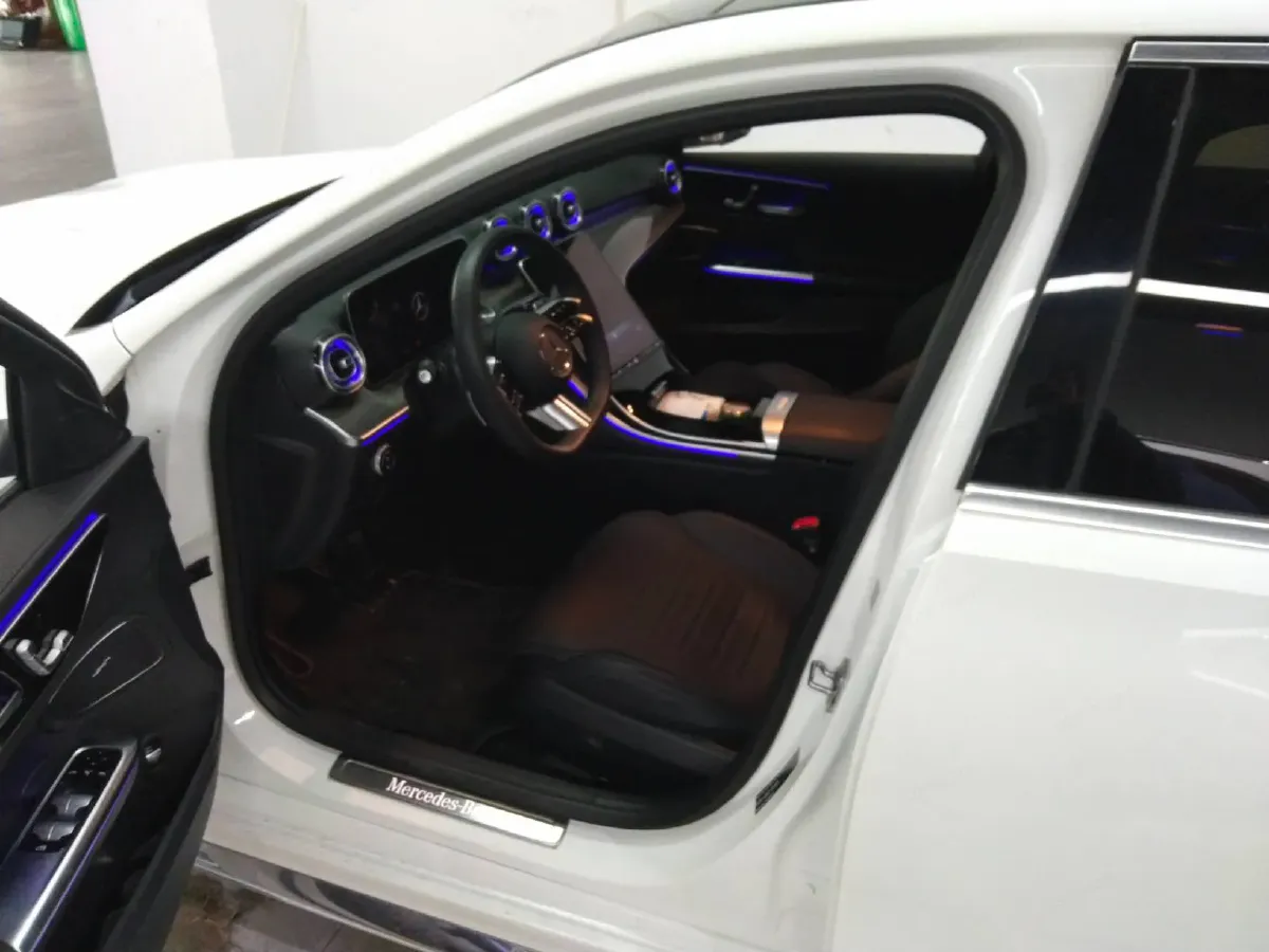 2024 Mercedes-Benz C Class 1.5T 204HP L4 9AT,autocango,china used car exporter,china ev exporter,chinese used car exporter,chinese used ev exporter