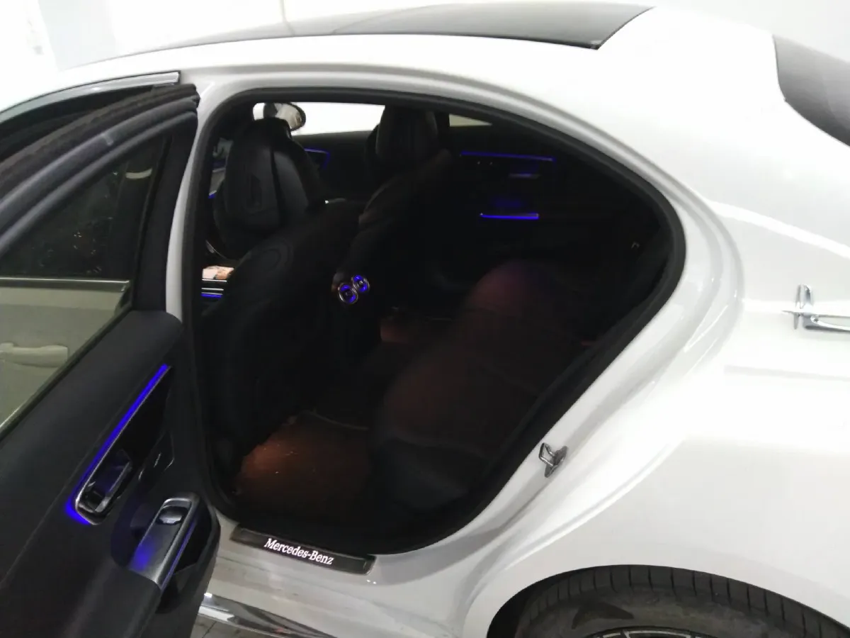 2024 Mercedes-Benz C Class 1.5T 204HP L4 9AT,autocango,china used car exporter,china ev exporter,chinese used car exporter,chinese used ev exporter