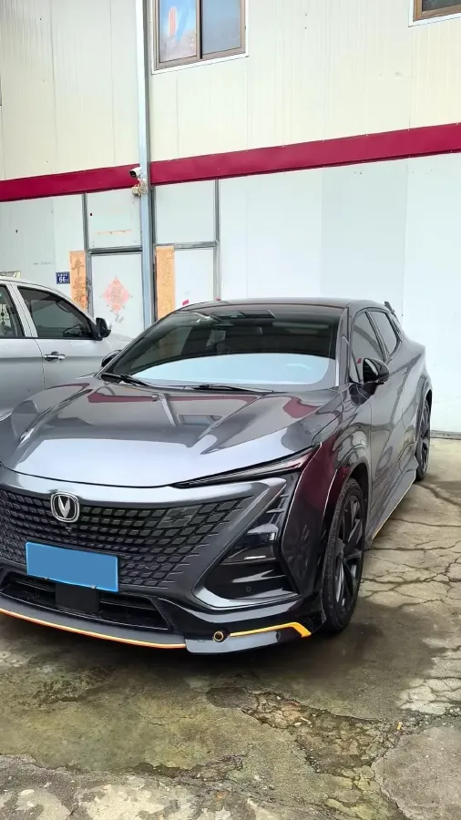 2022 ChangAn UNI-T 1.5T 188HP L4 7DCT,autocango,china used car exporter,china ev exporter,chinese used car exporter,chinese used ev exporter