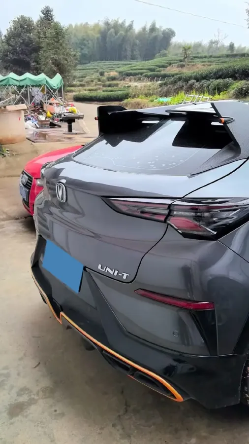 2022 ChangAn UNI-T 1.5T 188HP L4 7DCT,autocango,china used car exporter,china ev exporter,chinese used car exporter,chinese used ev exporter