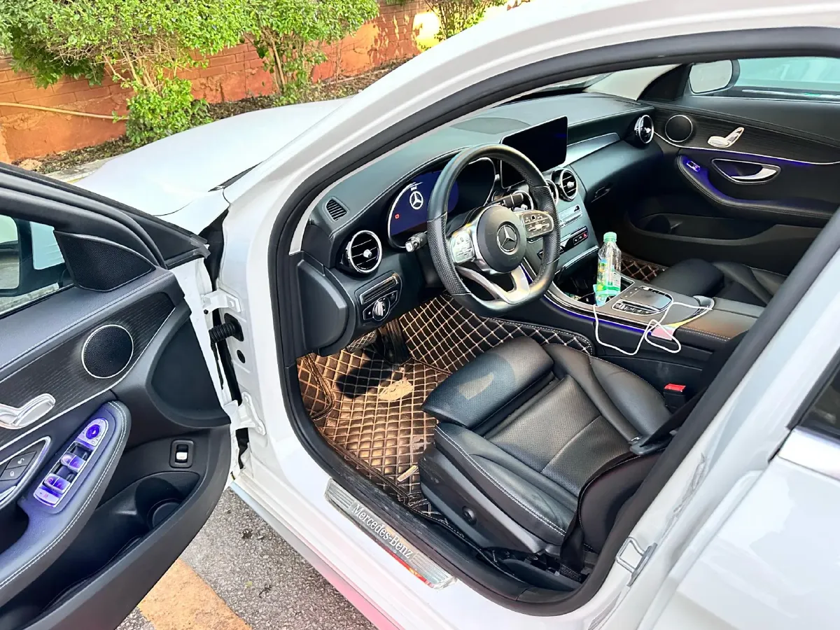 2021 Mercedes-Benz C Class 1.5T 156HP L4 9AT,autocango,china used car exporter,china ev exporter,chinese used car exporter,chinese used ev exporter