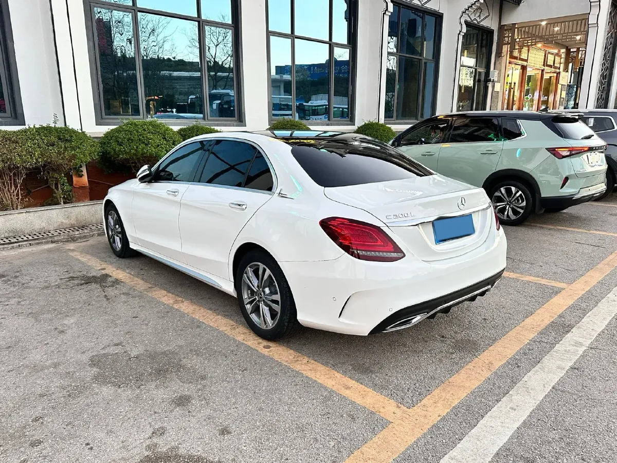 2021 Mercedes-Benz C Class 1.5T 156HP L4 9AT,autocango,china used car exporter,china ev exporter,chinese used car exporter,chinese used ev exporter