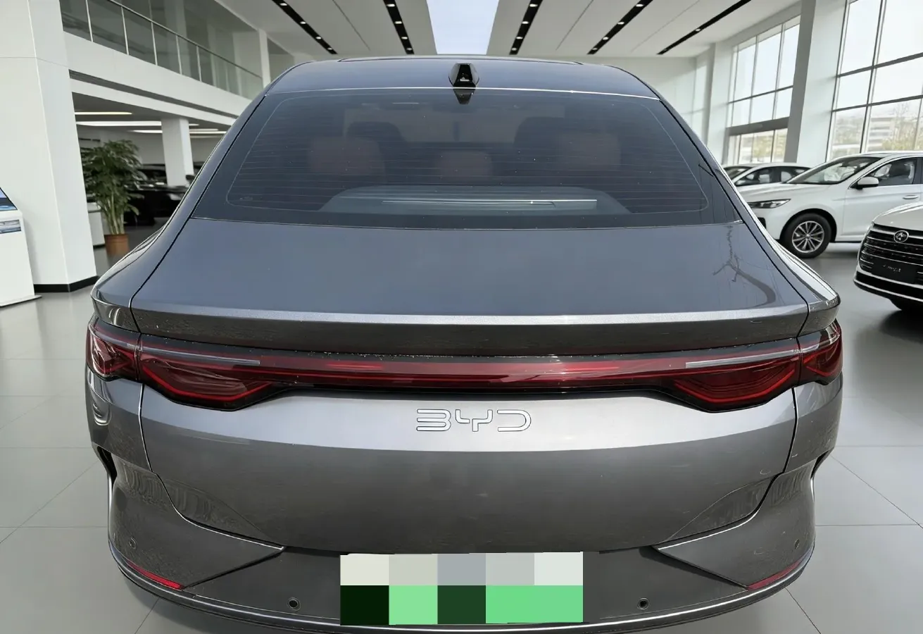 2025 BYD QinL BEV,autocango,china used car exporter,china ev exporter,chinese used car exporter,chinese used ev exporter