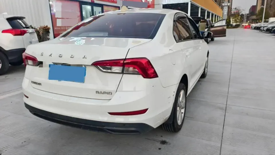 2020 DongFeng Aeolus YiXuan 1.5T 150HP L4 6DCT,autocango,china used car exporter,china ev exporter,chinese used car exporter,chinese used ev exporter