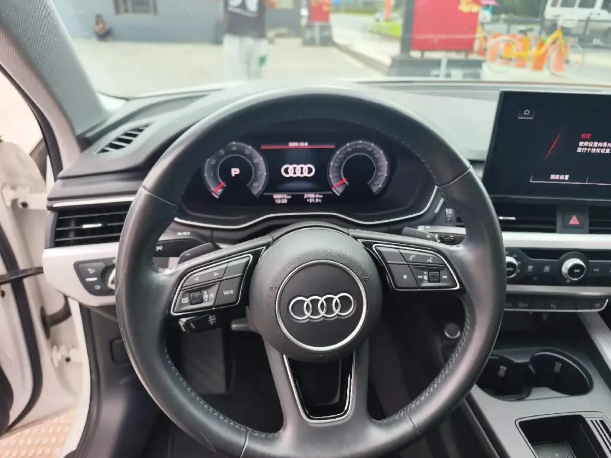 2020 Audi A4L 2.0T 190HP L4 7DCT,autocango,china used car exporter,china ev exporter,chinese used car exporter,chinese used ev exporter