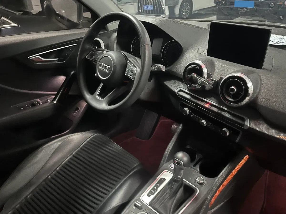 2022 Audi Q2L 1.4T 150HP L4 7DCT,autocango,china used car exporter,china ev exporter,chinese used car exporter,chinese used ev exporter