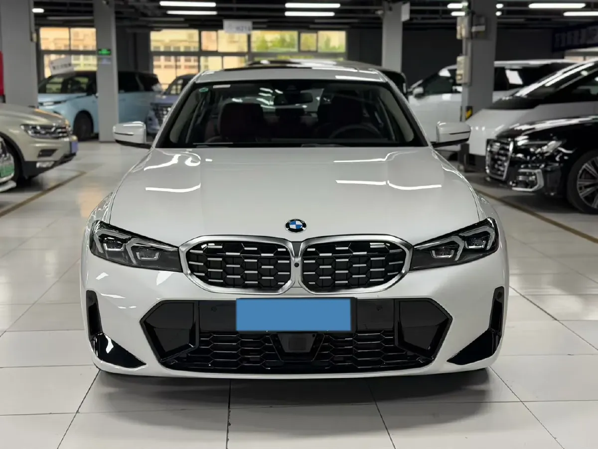 2026 BMW 3 Series 2.0T 184HP L4 8AT,autocango,china used car exporter,china ev exporter,chinese used car exporter,chinese used ev exporter