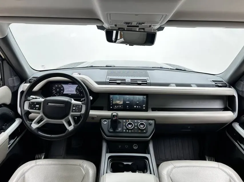 2021 Land Rover Defender 3.0T 400HP L6 8AT,autocango,china used car exporter,china ev exporter,chinese used car exporter,chinese used ev exporter