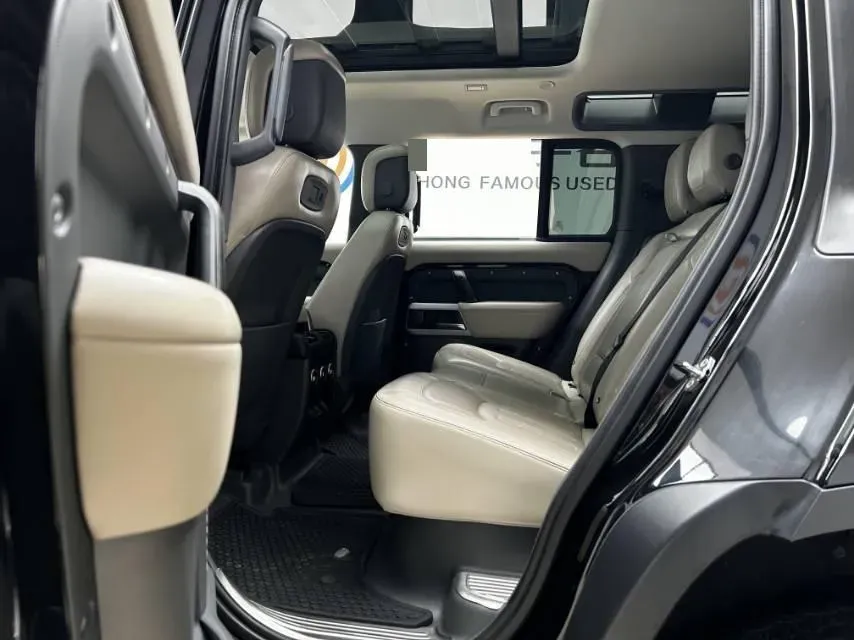 2021 Land Rover Defender 3.0T 400HP L6 8AT,autocango,china used car exporter,china ev exporter,chinese used car exporter,chinese used ev exporter