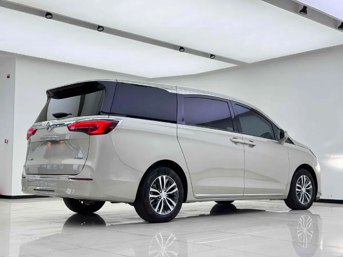 2023 Buick GL8 2.0T 237HP L4 9AT,autocango,china used car exporter,china ev exporter,chinese used car exporter,chinese used ev exporter