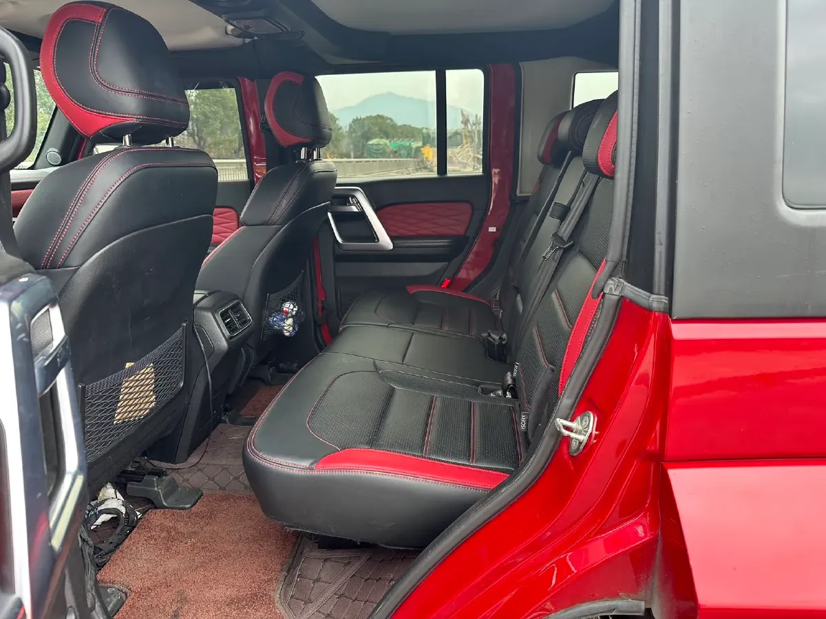 2018 Beijing BJ40 2.3T 250HP L4 6AT,autocango,china used car exporter,china ev exporter,chinese used car exporter,chinese used ev exporter