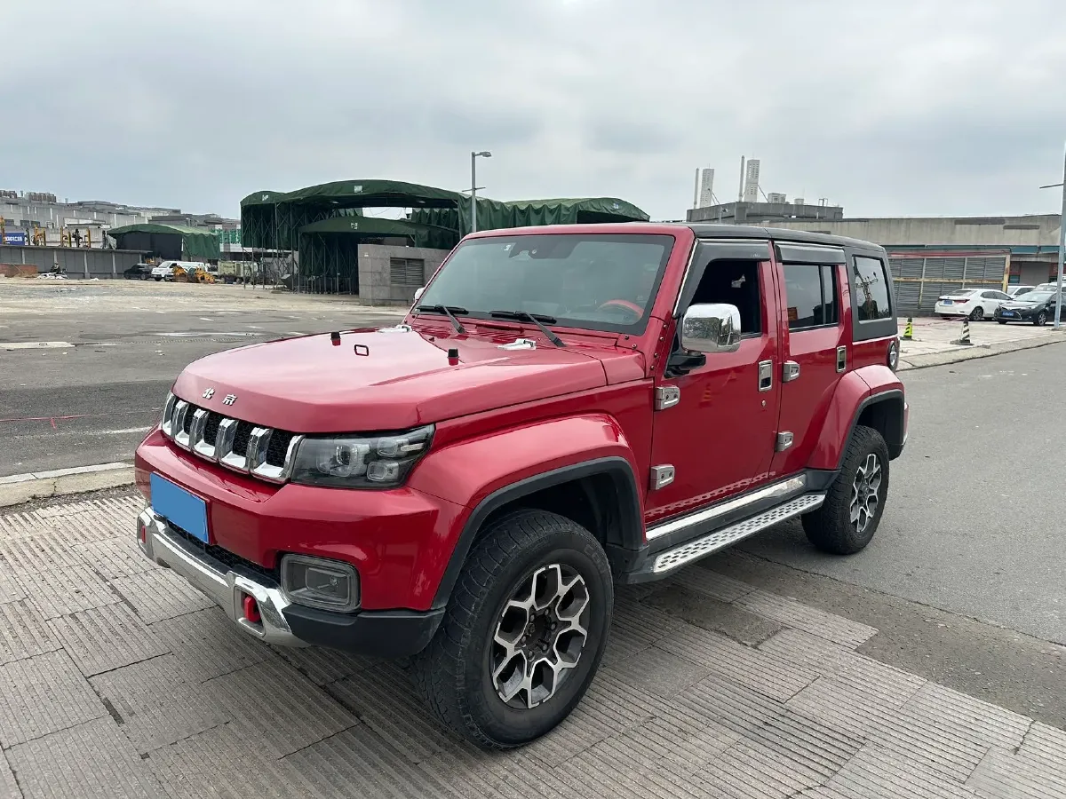 2018 Beijing BJ40 2.3T 250HP L4 6AT,autocango,china used car exporter,china ev exporter,chinese used car exporter,chinese used ev exporter