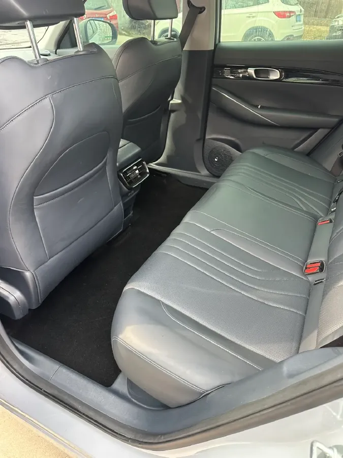 2024 YuanChen Super Van BEV 51KWH,autocango,china used car exporter,china ev exporter,chinese used car exporter,chinese used ev exporter