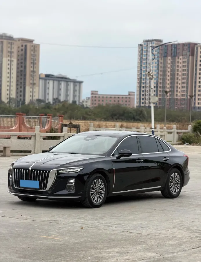 2023 HongQi H5 2.0T 224HP L4 8AT,autocango,china used car exporter,china ev exporter,chinese used car exporter,chinese used ev exporter