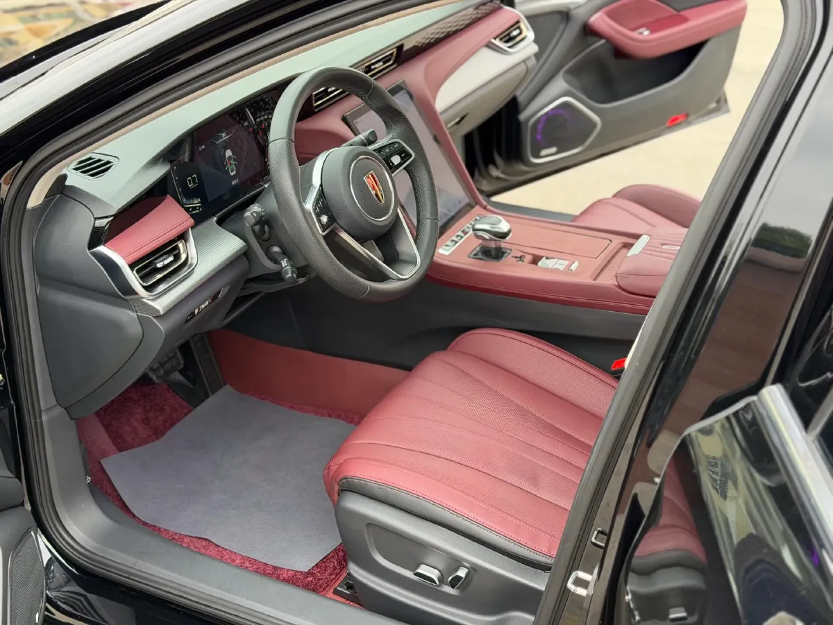 2023 HongQi H5 2.0T 224HP L4 8AT,autocango,china used car exporter,china ev exporter,chinese used car exporter,chinese used ev exporter