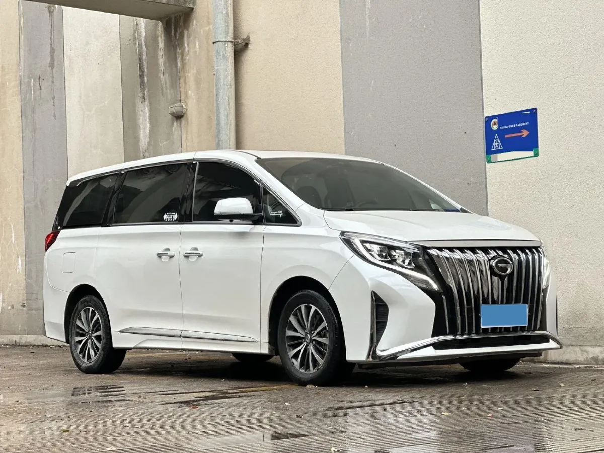 2021 GAC Trumpchi M8 2.0T 252HP L4 8AT,autocango,china used car exporter,china ev exporter,chinese used car exporter,chinese used ev exporter