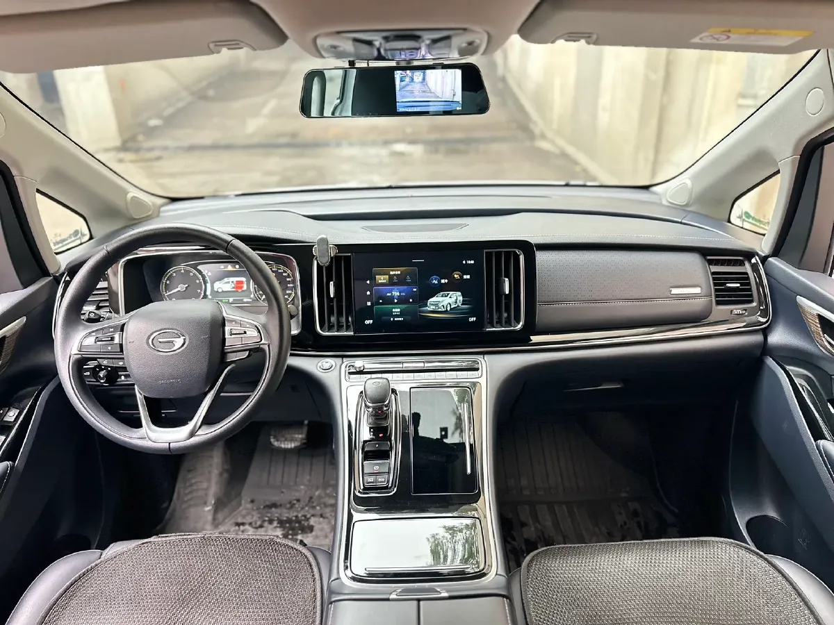 2021 GAC Trumpchi M8 2.0T 252HP L4 8AT,autocango,china used car exporter,china ev exporter,chinese used car exporter,chinese used ev exporter