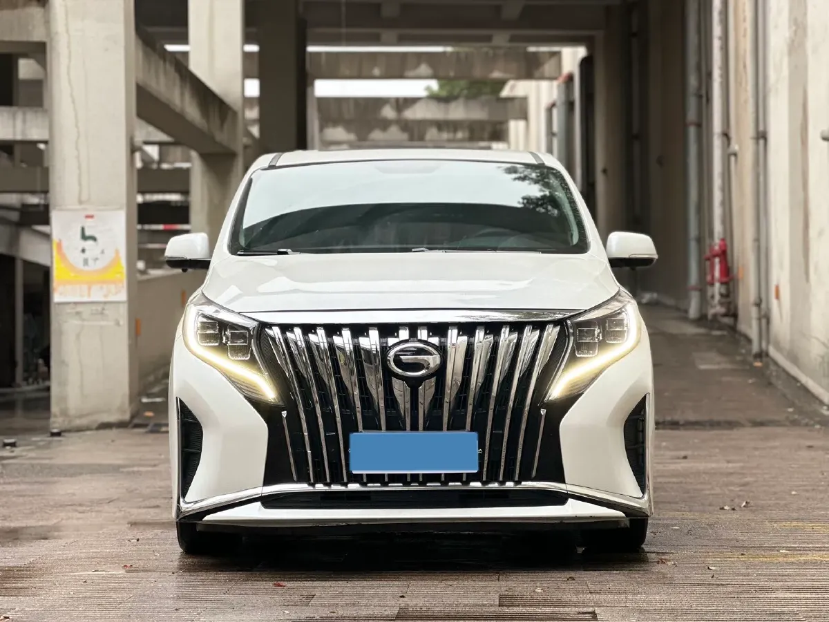 2021 GAC Trumpchi M8 2.0T 252HP L4 8AT,autocango,china used car exporter,china ev exporter,chinese used car exporter,chinese used ev exporter