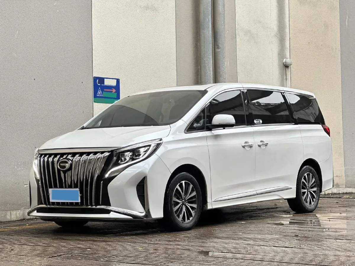 2021 GAC Trumpchi M8 2.0T 252HP L4 8AT,autocango,china used car exporter,china ev exporter,chinese used car exporter,chinese used ev exporter
