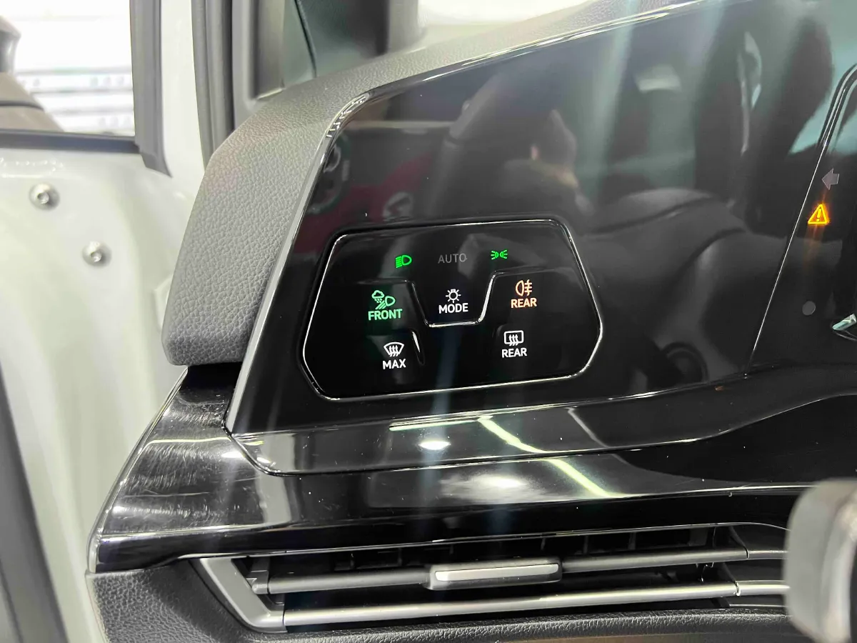 2021 Volkswagen Golf 1.4T 150HP L4 7DCT,autocango,china used car exporter,china ev exporter,chinese used car exporter,chinese used ev exporter