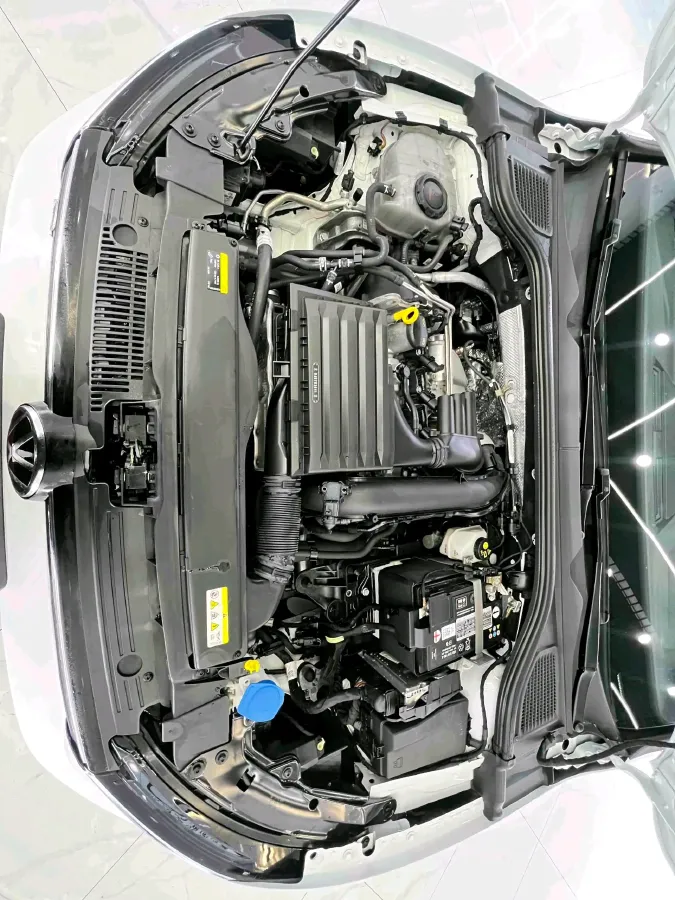 2021 Volkswagen Golf 1.4T 150HP L4 7DCT,autocango,china used car exporter,china ev exporter,chinese used car exporter,chinese used ev exporter