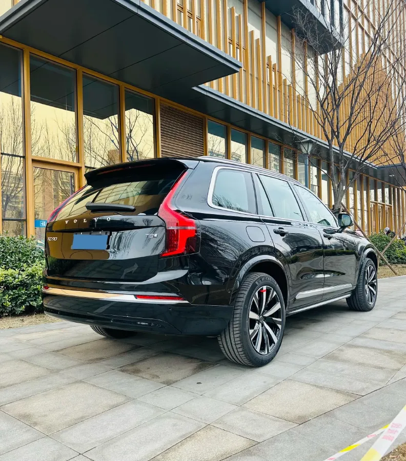 2026 Volvo XC90 PHEV 2.0T 310HP L4 8AT PHEV,autocango,china used car exporter,china ev exporter,chinese used car exporter,chinese used ev exporter