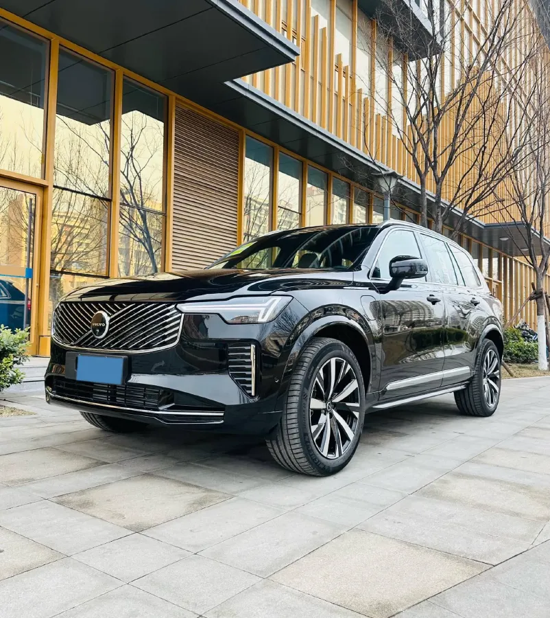 2026 Volvo XC90 PHEV 2.0T 310HP L4 8AT PHEV,autocango,china used car exporter,china ev exporter,chinese used car exporter,chinese used ev exporter