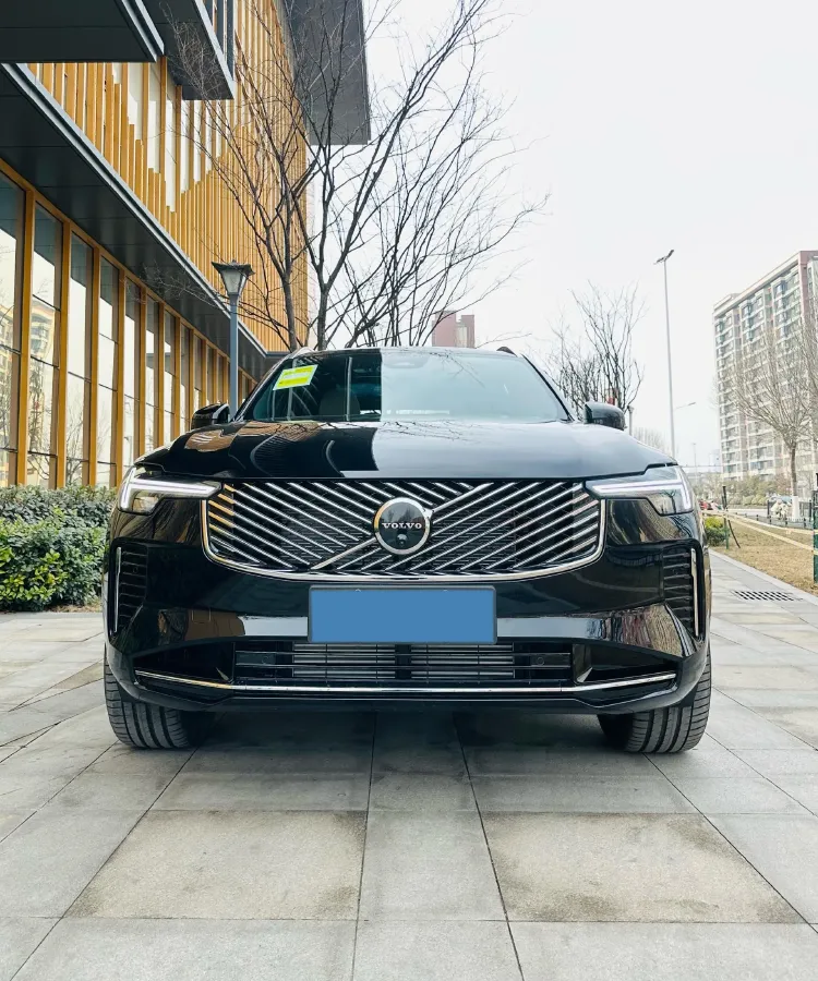 2026 Volvo XC90 PHEV 2.0T 310HP L4 8AT PHEV,autocango,china used car exporter,china ev exporter,chinese used car exporter,chinese used ev exporter
