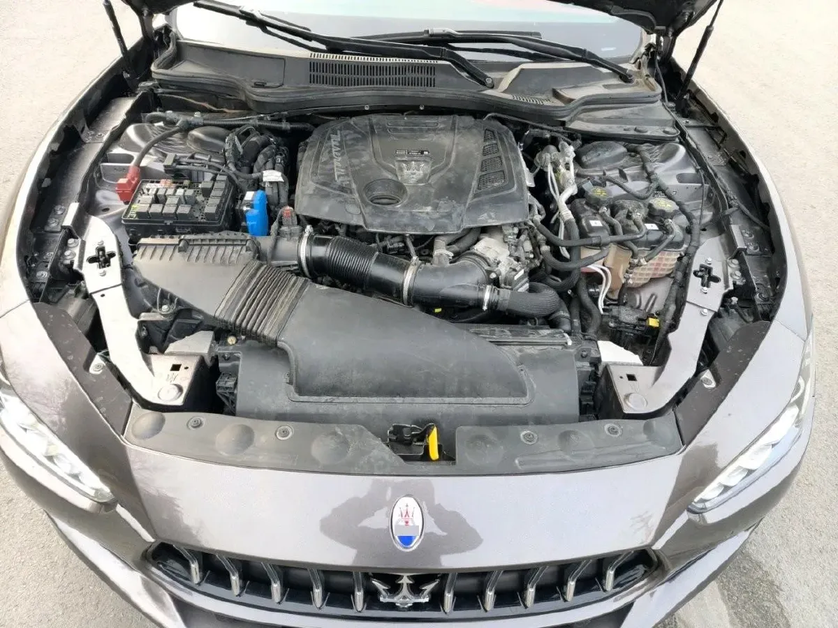 2022 Audi Q7 2.0T 245HP L4 8AT,autocango,china used car exporter,china ev exporter,chinese used car exporter,chinese used ev exporter