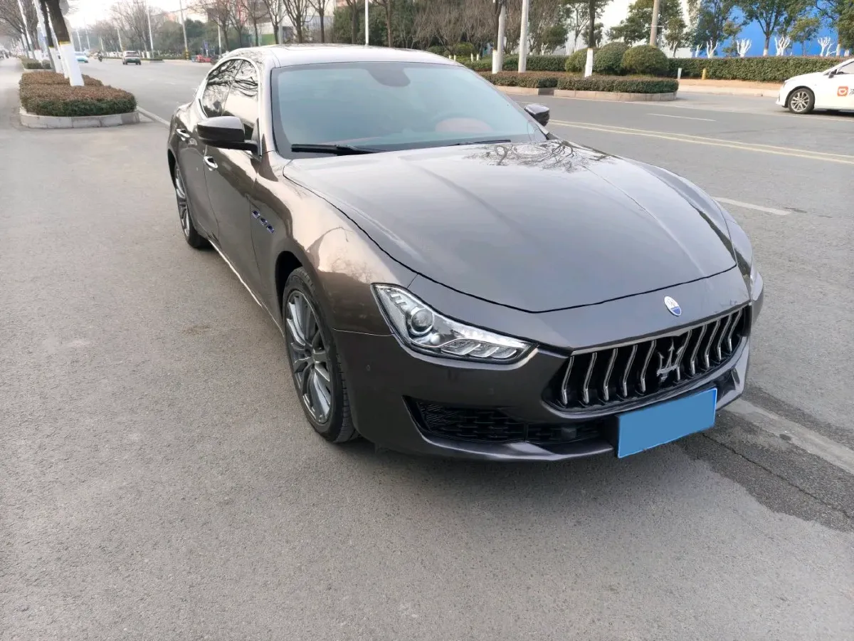 2022 Audi Q7 2.0T 245HP L4 8AT,autocango,china used car exporter,china ev exporter,chinese used car exporter,chinese used ev exporter