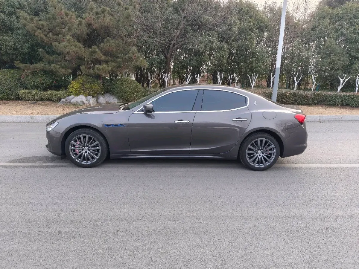 2022 Audi Q7 2.0T 245HP L4 8AT,autocango,china used car exporter,china ev exporter,chinese used car exporter,chinese used ev exporter