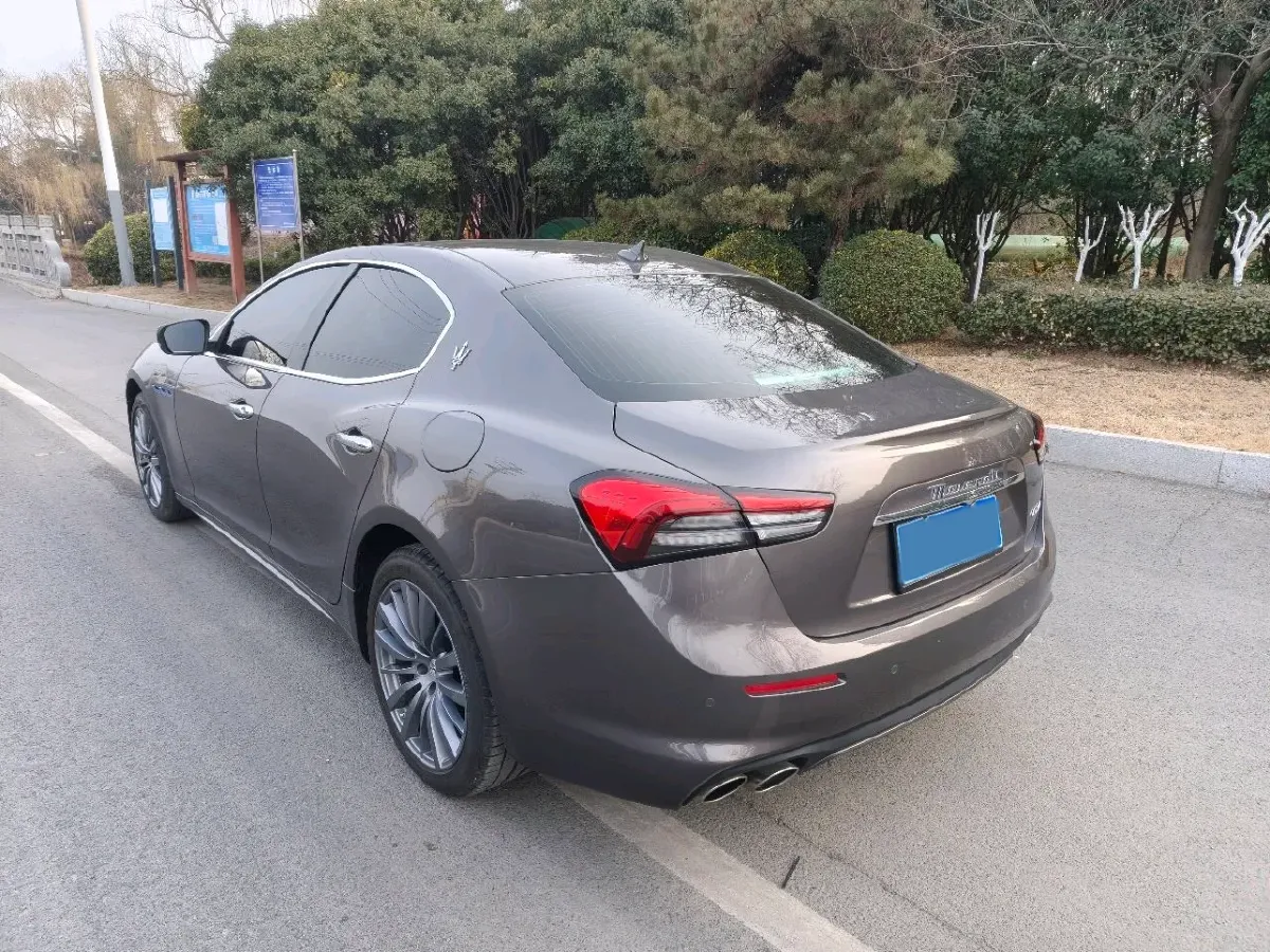 2022 Audi Q7 2.0T 245HP L4 8AT,autocango,china used car exporter,china ev exporter,chinese used car exporter,chinese used ev exporter