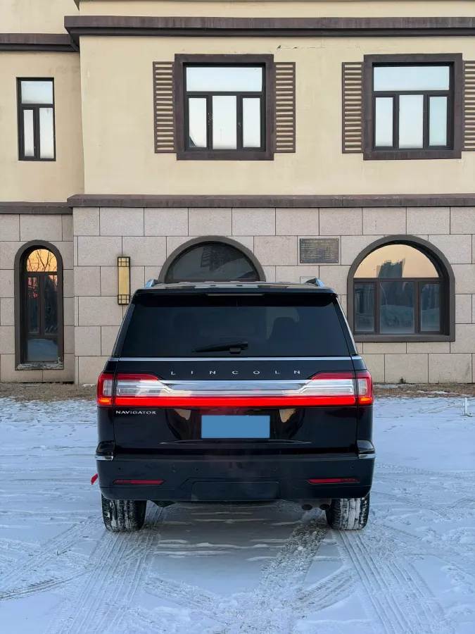 2019 Lincoln Navigator 3.5T 388HP V6 10AT,autocango,china used car exporter,china ev exporter,chinese used car exporter,chinese used ev exporter
