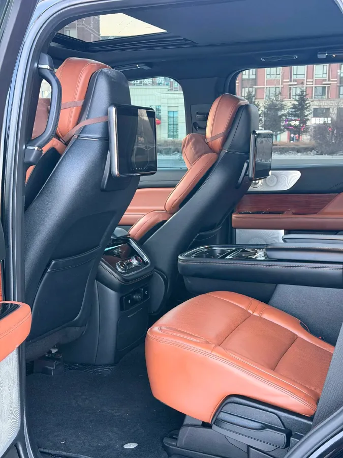 2019 Lincoln Navigator 3.5T 388HP V6 10AT,autocango,china used car exporter,china ev exporter,chinese used car exporter,chinese used ev exporter