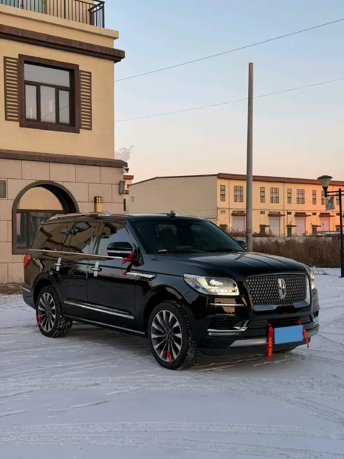 2019 Lincoln Navigator 3.5T 388HP V6 10AT,autocango,china used car exporter,china ev exporter,chinese used car exporter,chinese used ev exporter