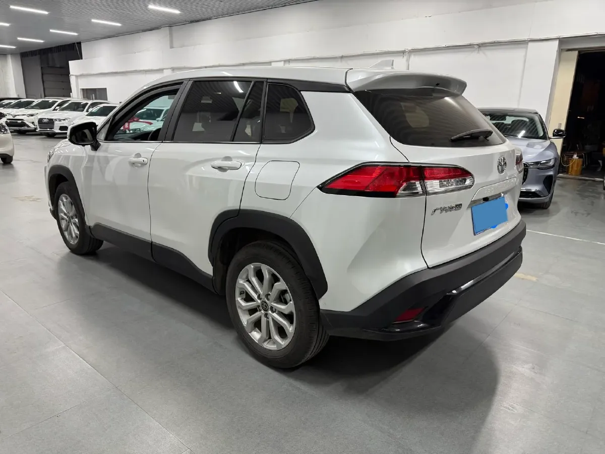 2023 Toyota Frontlander 2.0L 171HP L4 CVT,autocango,china used car exporter,china ev exporter,chinese used car exporter,chinese used ev exporter