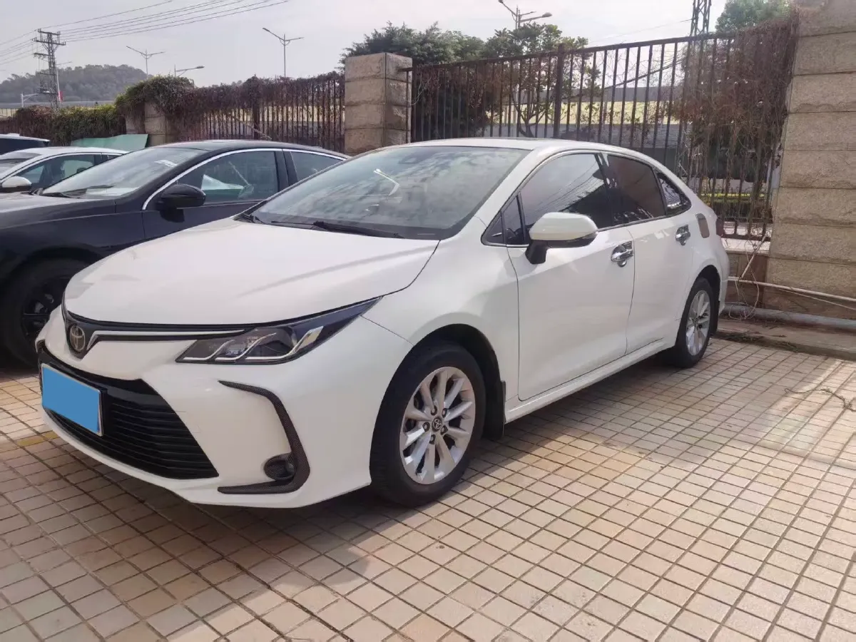 2021 Toyota Corolla 1.2T 116HP L4 CVT,autocango,china used car exporter,china ev exporter,chinese used car exporter,chinese used ev exporter