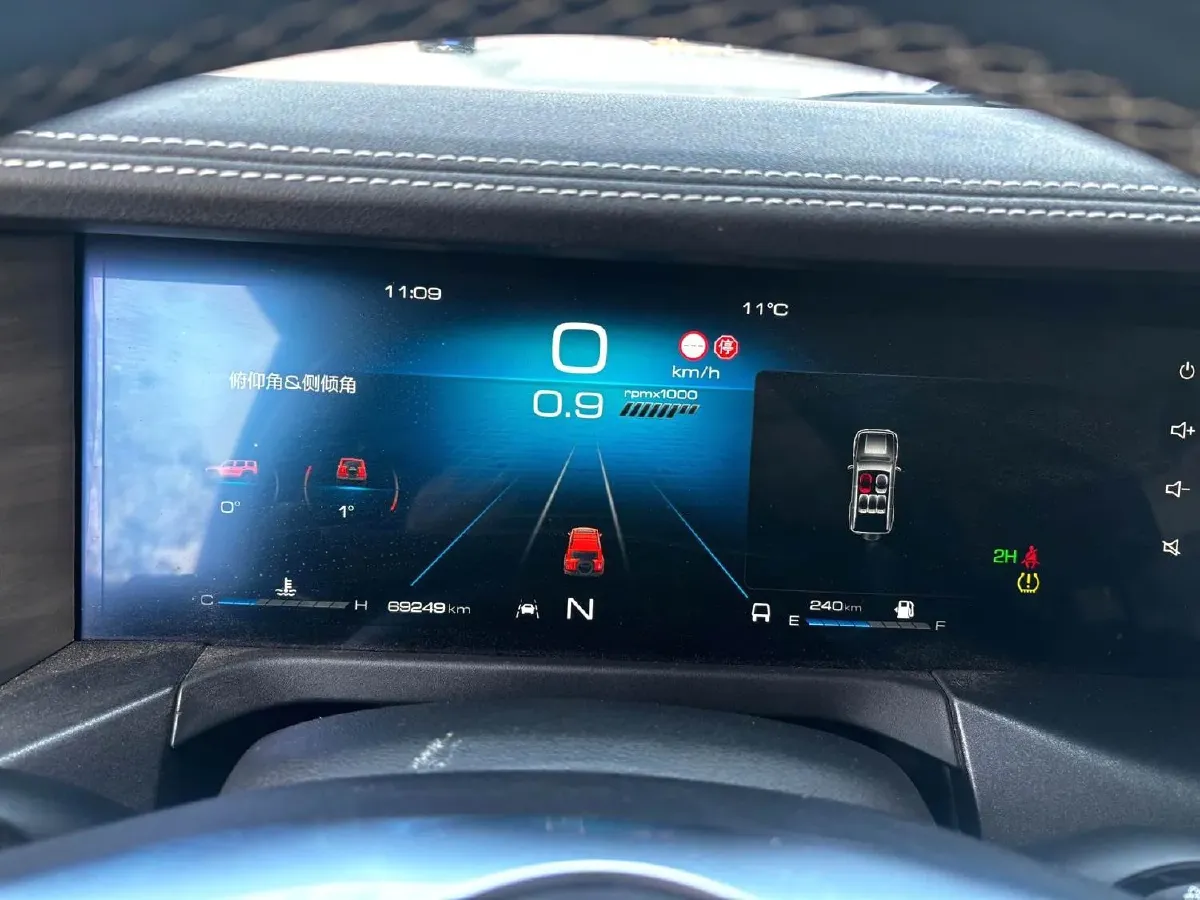 2021 Tank 300 2.0T 227HP L4 8AT,autocango,china used car exporter,china ev exporter,chinese used car exporter,chinese used ev exporter