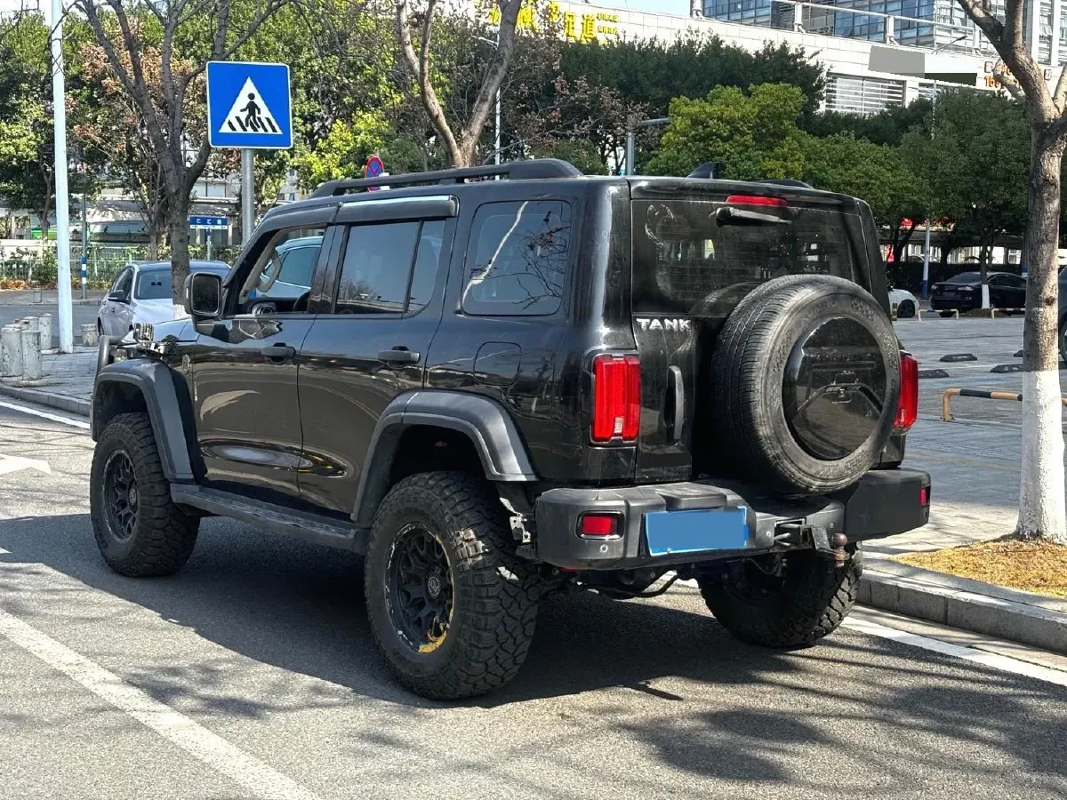 2021 Tank 300 2.0T 227HP L4 8AT,autocango,china used car exporter,china ev exporter,chinese used car exporter,chinese used ev exporter