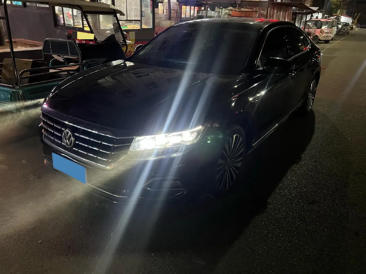 2019 Volvo V40 1.5T 152HP L4 6AT,autocango,china used car exporter,china ev exporter,chinese used car exporter,chinese used ev exporter