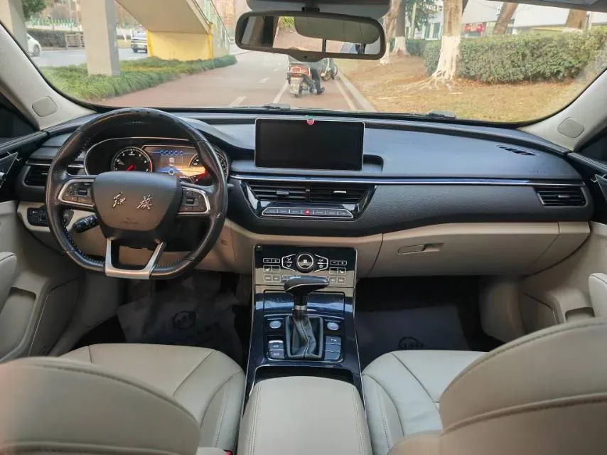 2018 HongQi H5 1.8T 186HP L4 6AT,autocango,china used car exporter,china ev exporter,chinese used car exporter,chinese used ev exporter